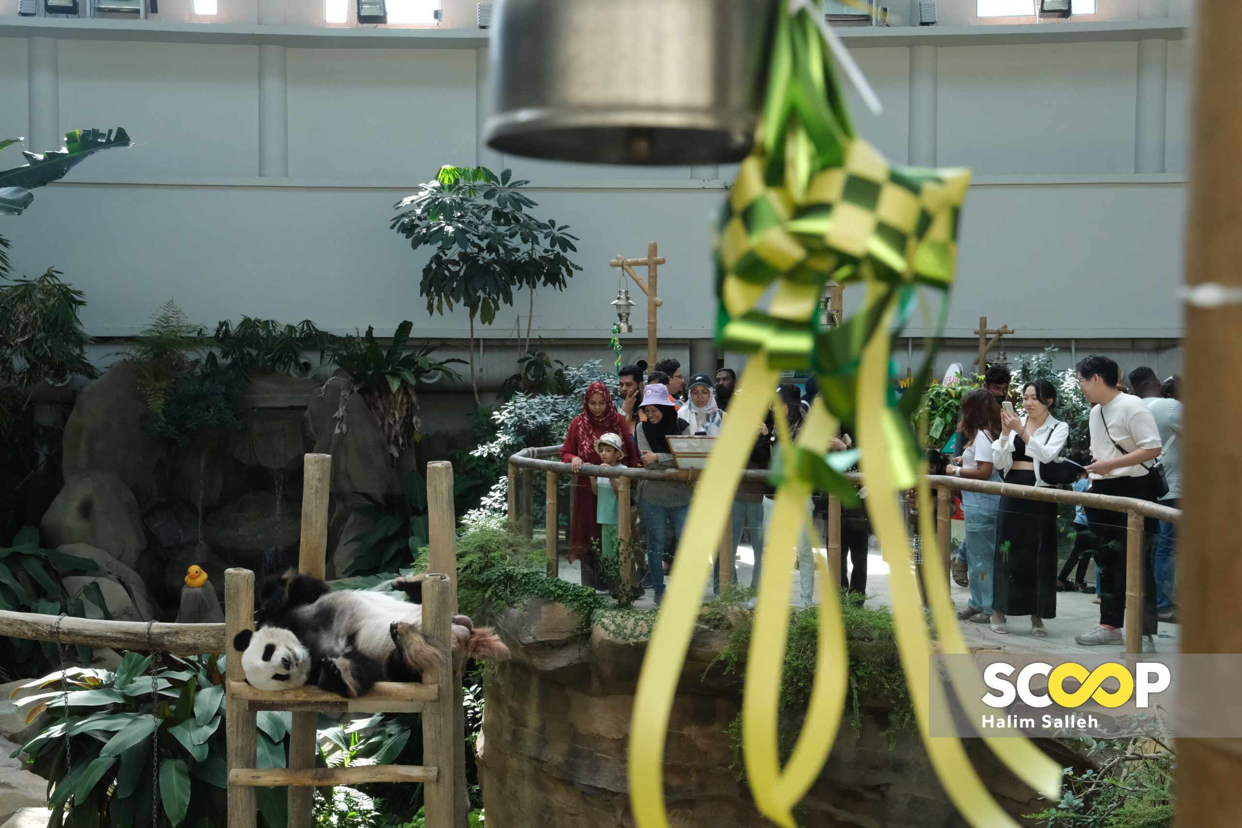 11042024 - Tinjauan orang ramai berkunjung di Zoo Negara pada Hari Raya Aidilfitri - HALIM SALLEH